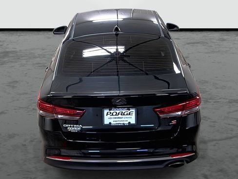Used 2018 Kia Optima S image 3