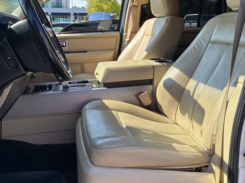 Used 2017 Ford Expedition EL Limited image 10