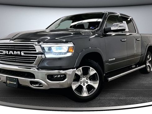Used 2021 RAM 1500 Laramie AWD/4WD image 3