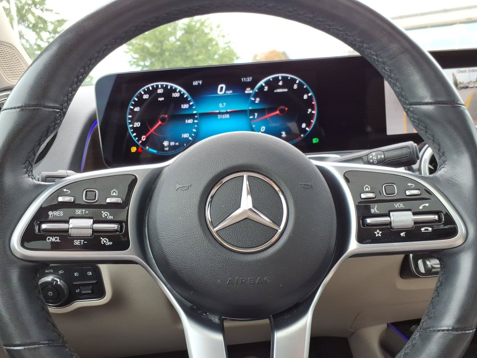 Certified 2023 Mercedes-Benz GLB 250 4MATIC image 29