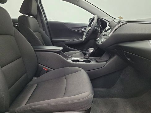 Used 2025 Chevrolet Malibu LS FWD image 21