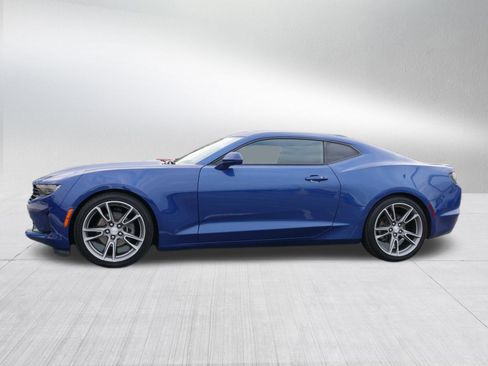 Used 2021 Chevrolet Camaro LT w/ RS Package image 6