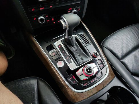 Used 2015 Audi Q5 2.0T Premium Plus w/ Technology Package image 18