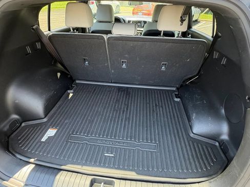 Used 2018 Kia Sportage EX w/ EX Sport Appearance Package AWD/4WD image 32