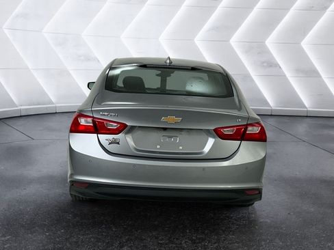 Used 2024 Chevrolet Malibu LT FWD image 5