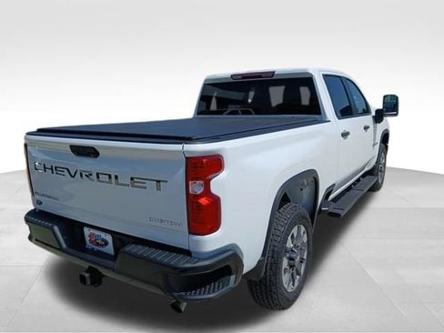 Certified 2022 Chevrolet Silverado 2500 Custom w/ Custom Convenience Package AWD/4WD image 5