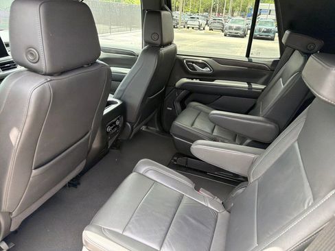 Used 2024 Chevrolet Tahoe LT AWD/4WD image 35