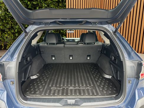 Used 2023 Subaru Outback Onyx Edition image 11