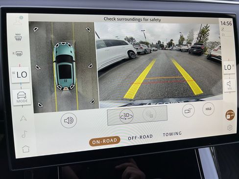 New 2025 Land Rover Range Rover Sport Dynamic SE image 26