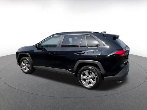 Used 2025 Toyota RAV4 LE image 10