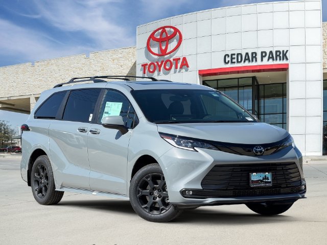 New 2026 Toyota Sienna XLE Woodland Edition AWD/4WD image 1