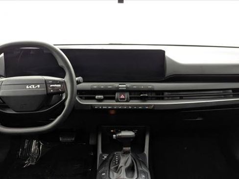 Used 2026 Kia K4 FWD image 26
