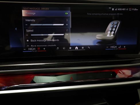 New 2026 BMW 760i xDrive w/ Executive Package image 11