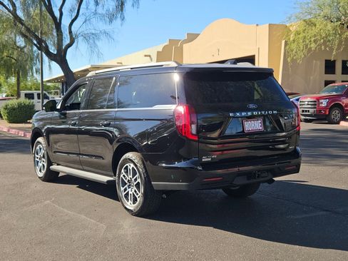 New 2025 Ford Expedition Max Active image 5