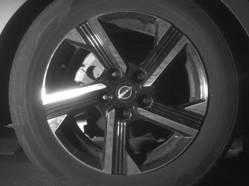 Used 2025 Nissan Sentra SV FWD image 18