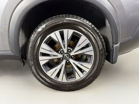 Certified 2023 Nissan Rogue SV AWD/4WD image 34