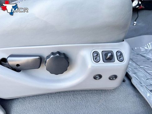 Used 2002 Ford F350 XLT image 33