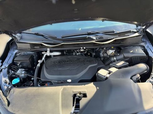 New 2026 Honda Odyssey Touring image 19