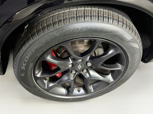 Used 2023 Dodge Durango R/T w/ Tow 'N Go Package AWD/4WD image 33