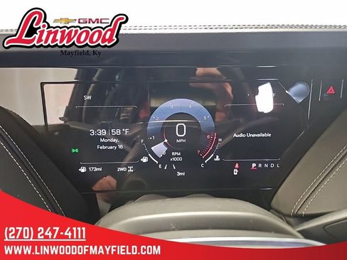 New 2026 GMC Yukon Elevation image 23