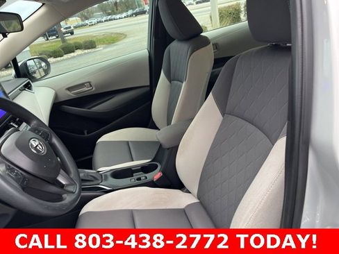 Used 2023 Toyota Corolla LE image 8