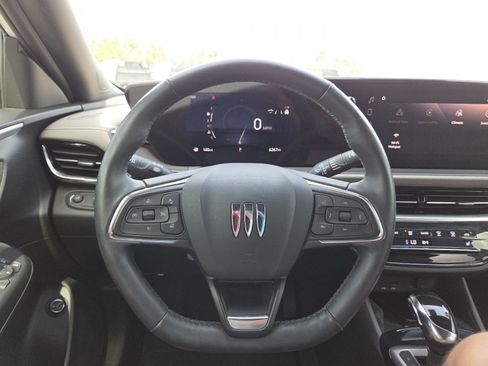 Used 2024 Buick Envista Avenir FWD image 26