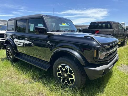 New 2026 Ford Bronco Outer Banks AWD/4WD image 18