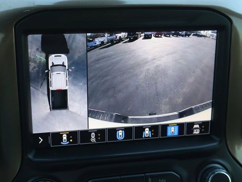 Used 2020 Chevrolet Silverado 2500 High Country w/ Technology Package image 39