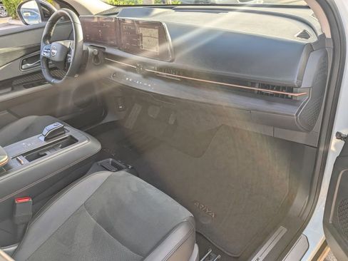 Certified 2024 Nissan Ariya AWD image 17