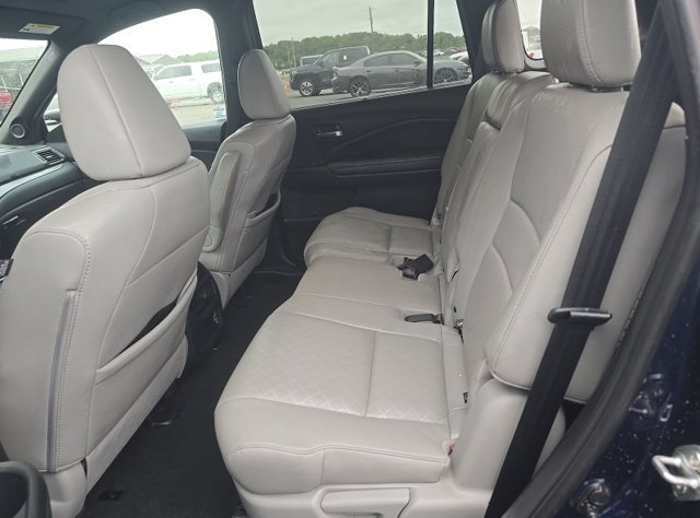 Used 2020 Honda Passport EX-L image 4