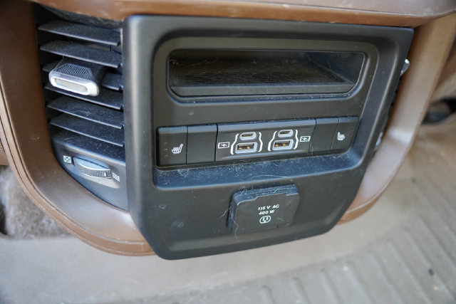 Used 2021 RAM 1500 Laramie AWD/4WD image 4