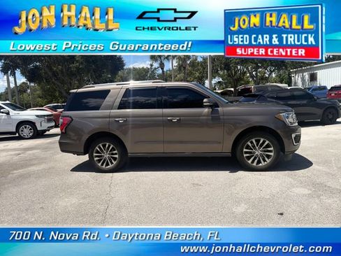 Used 2018 Ford Expedition Limited w/ Equipment Group 301A RWD image 13
