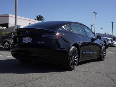 Used 2023 Tesla Model 3 Performance image 4
