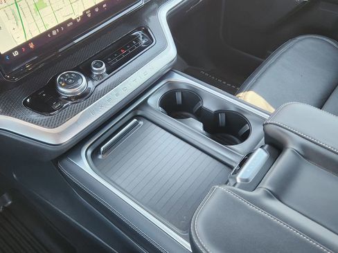 Certified 2025 Ford Expedition Platinum w/ Stealth Performance Package image 30