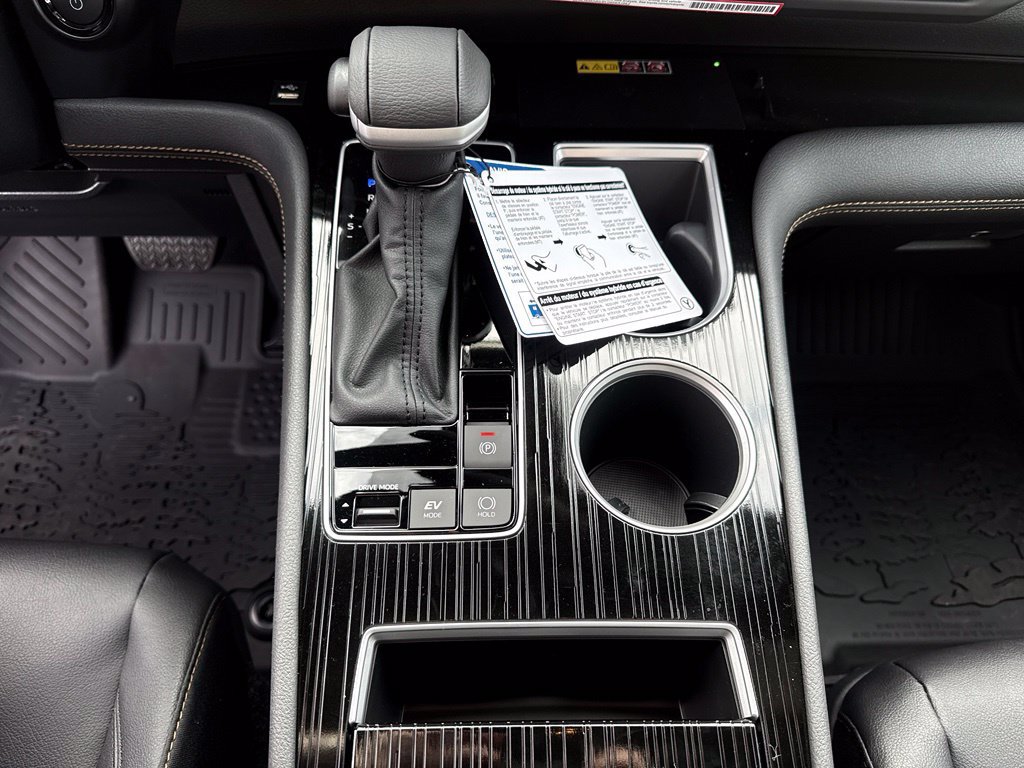 New 2026 Toyota Sienna XLE Woodland Edition AWD/4WD image 26
