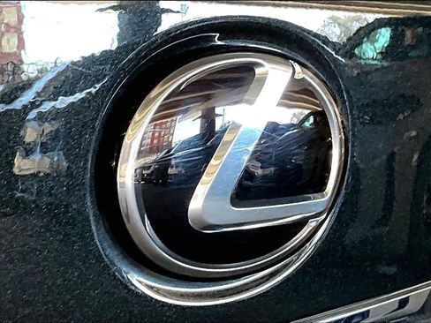 Used 2019 Lexus LS 500 image 30