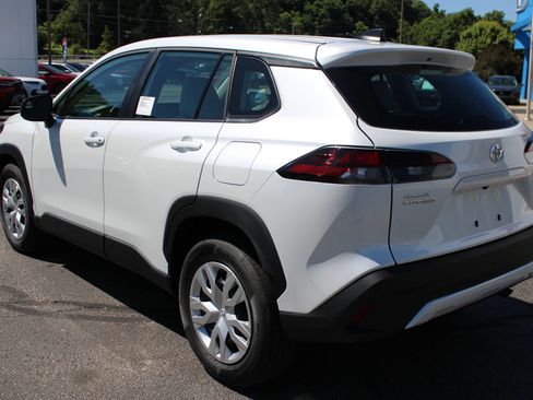 New 2026 Toyota Corolla Cross L AWD/4WD image 9