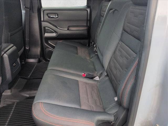 Used 2022 Nissan Frontier PRO-4X w/ Off-Road Protection Package AWD/4WD image 26