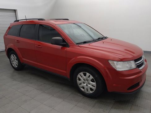Used 2019 Dodge Journey SE FWD image 11