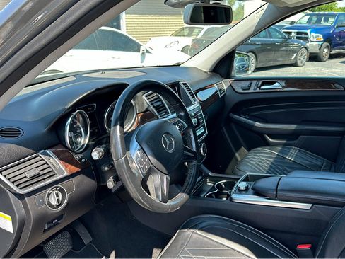 Used 2013 Mercedes-Benz ML 350 4MATIC image 10