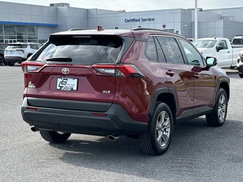 Used 2023 Toyota RAV4 XLE FWD image 25