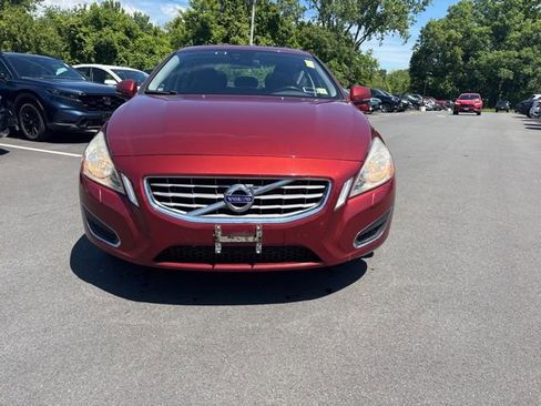 Used 2013 Volvo S60 T5 AWD/4WD image 3