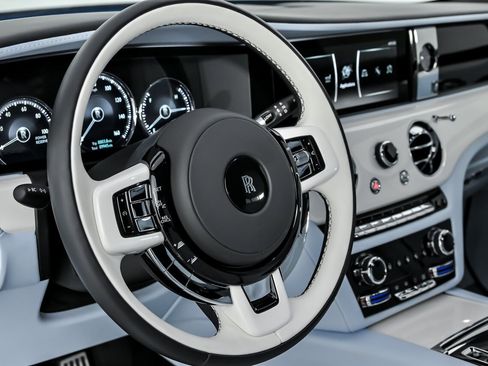 Used 2023 Rolls-Royce Ghost image 26