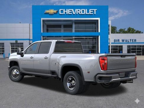 New 2026 Chevrolet Silverado 3500 LT AWD/4WD image 4