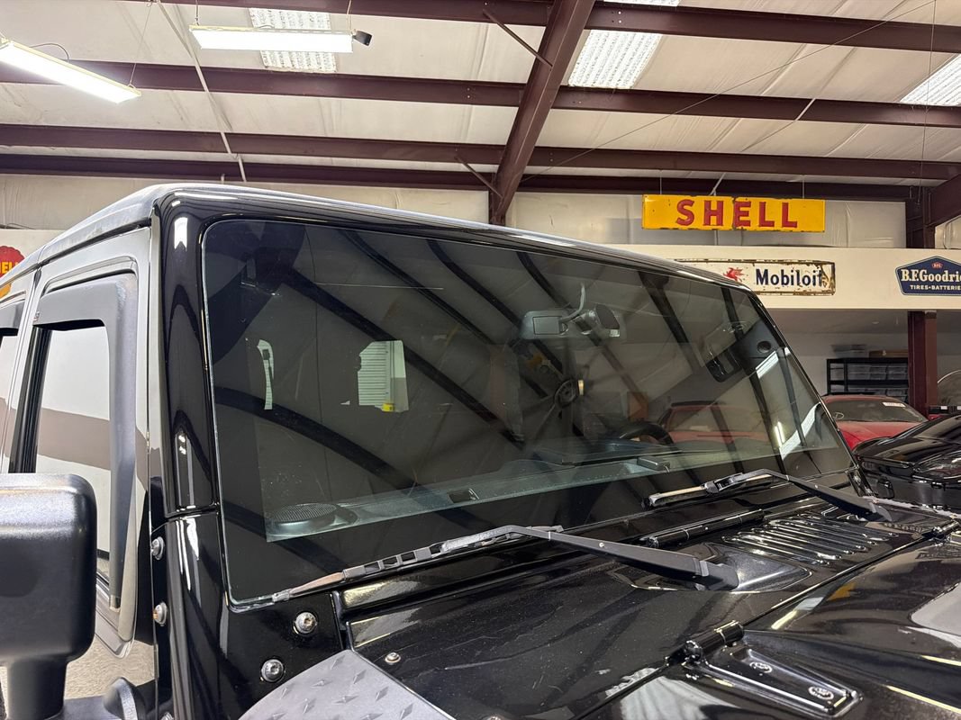 Used 2015 Jeep Wrangler Unlimited Sport w/ Quick Order Package 24S AWD/4WD image 40