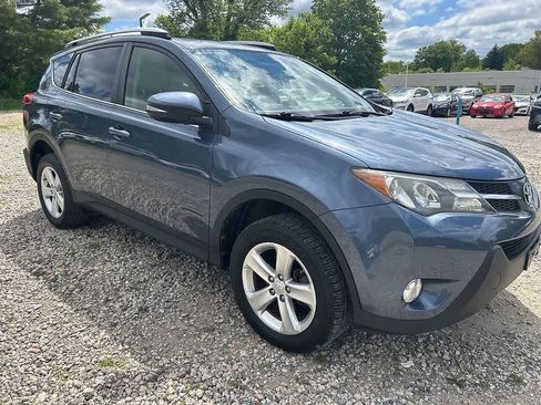 Used 2014 Toyota RAV4 XLE AWD/4WD image 3