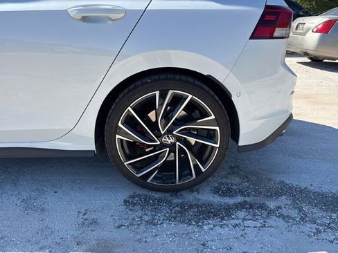 Used 2024 Volkswagen GTI Autobahn image 22