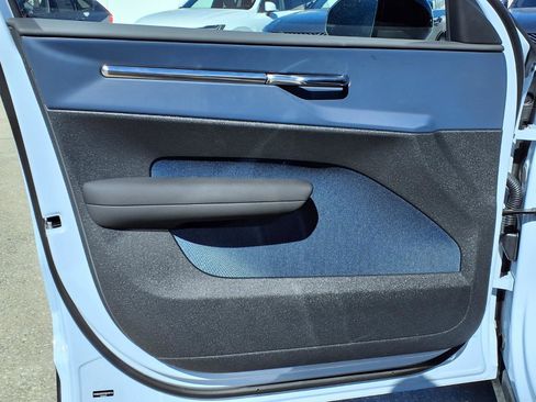 New 2026 Volvo EX30 Plus image 15