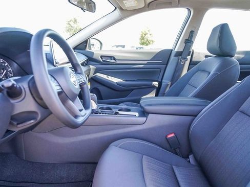 New 2025 Nissan Altima 2.5 S image 18