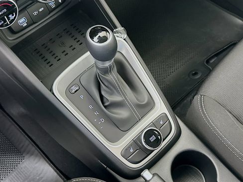 New 2026 Hyundai Venue SEL FWD image 14